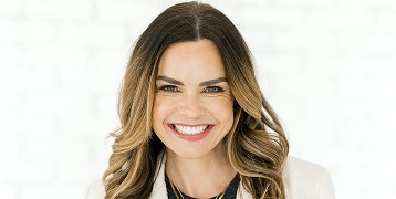 2025 Botox Cosmetics Confidence Project Entrepreneur recipient Alison Lumbatis